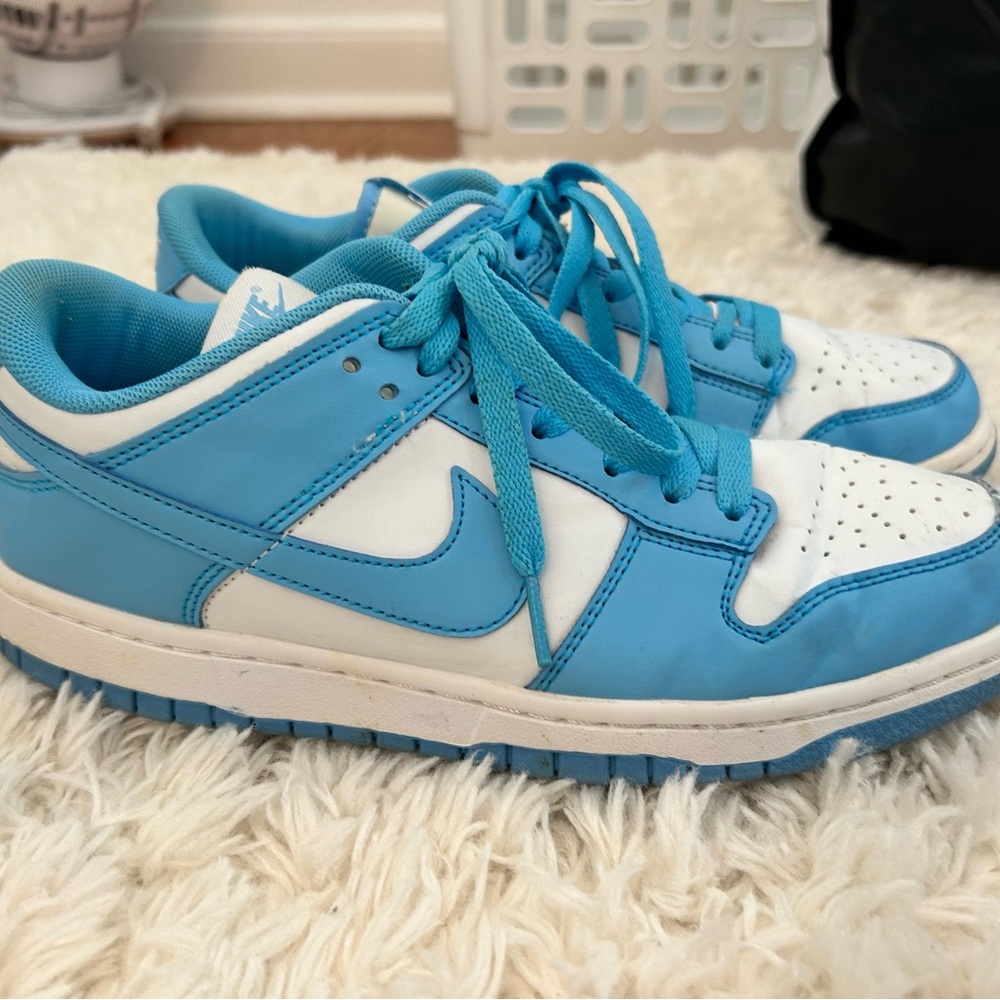 Nike Dunk LOW UNC Blue and White Shoes